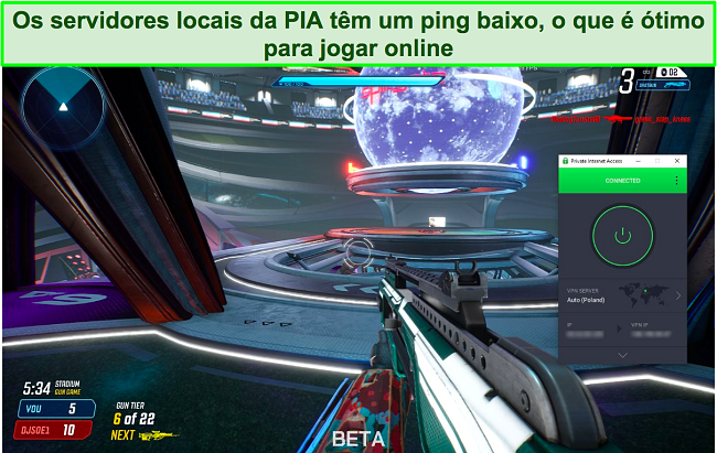 Captura de tela do PIA conectado a um servidor da Polônia durante o jogo Splitgate.