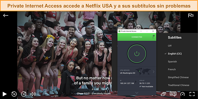 Captura de pantalla de la temporada 2 de Cheer con 5 subtítulos diferentes usando acceso privado a Internet.