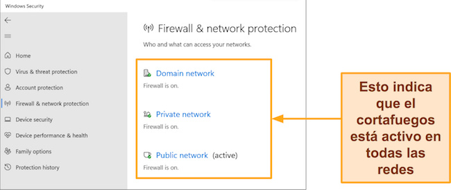 Captura de pantalla de la aplicación de seguridad de Windows que muestra el estado de protección de la red y el firewall