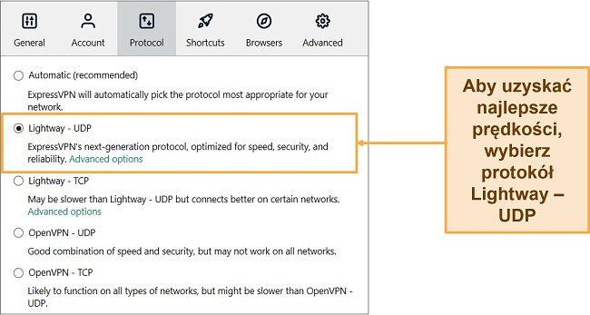 Zrzut ekranu interfejsu ExpressVPN przedstawiający Lightway — wybrany protokół UDP