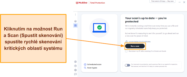 Snímek obrazovky ukazující, jak spustit McAfee's Quick Scan