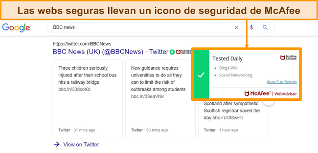 Captura de pantalla de la búsqueda web de Google con McAfee WebAdvisor que muestra que un sitio es auténtico y seguro