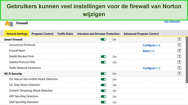 Screenshot van Norton's Firewall-instellingen die een hoge mate van aanpasbaarheid laten zien.
