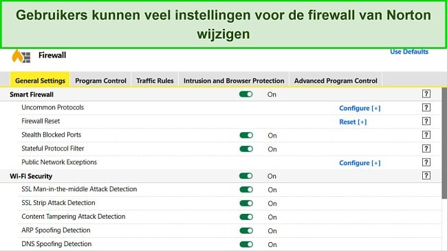 Screenshot van Norton's Firewall-instellingen die een hoge mate van aanpasbaarheid laten zien.