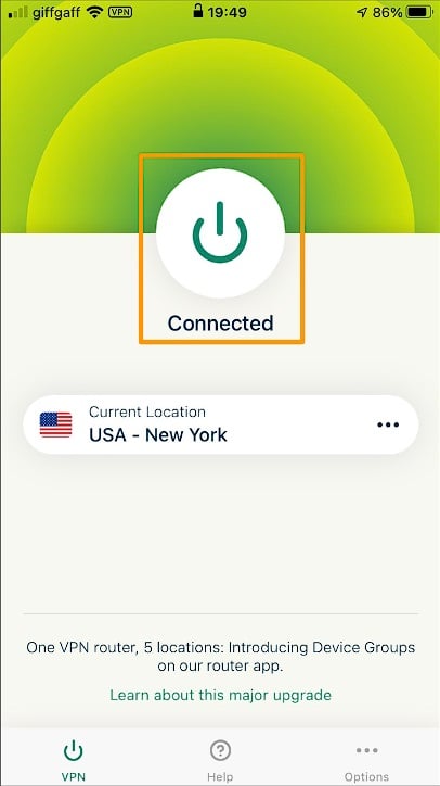 ExpressVPN iOS アプリのタップして接続ボタンのスクリーンショット