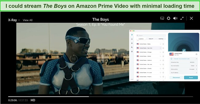 Tangkapan layar anak laki -laki bermain di Amazon Prime dengan Surfshark terhubung ke server AS