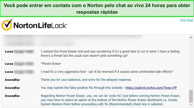 Captura de tela de uma conversa com um agente de suporte ao cliente Norton via chat ao vivo.