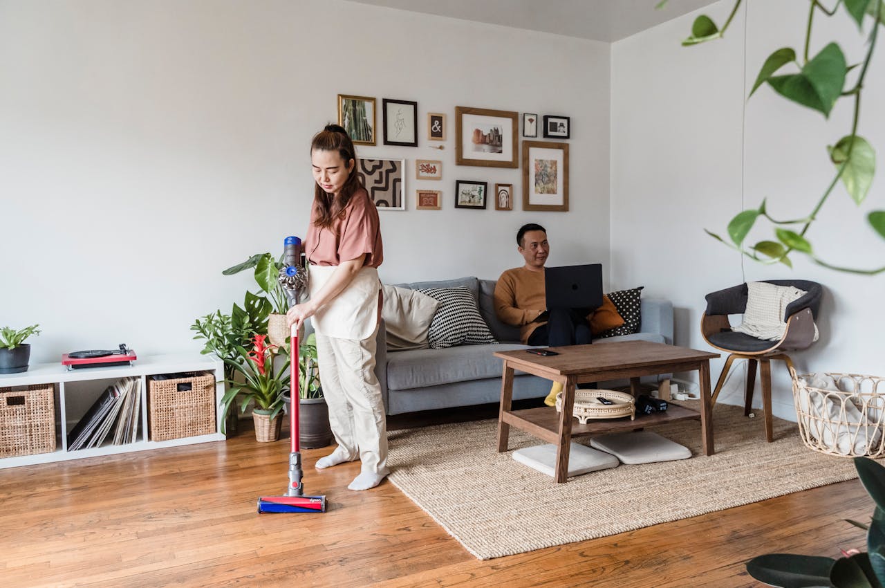 Dyson’s New Augmented Reality Feature Maps Where You’ve Vacuumed