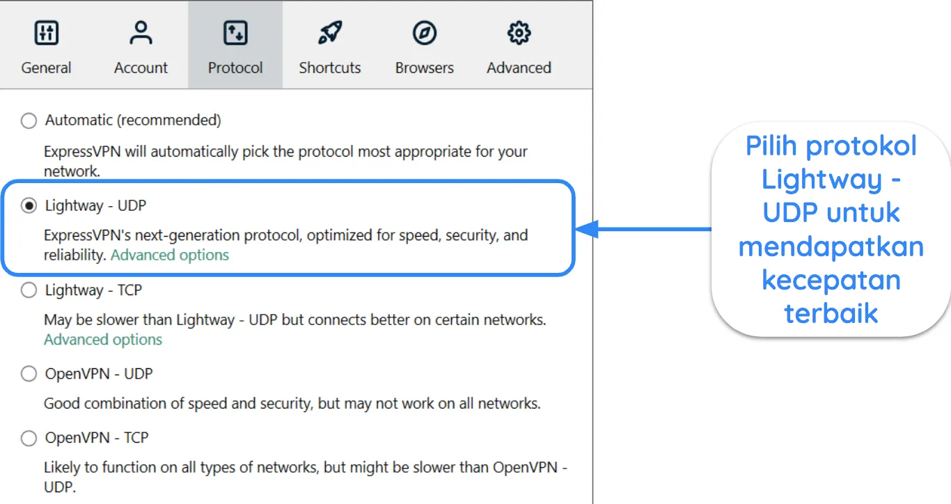 Cuplikan layar antarmuka ExpressVPN yang menampilkan Lightway - protokol UDP dipilih.