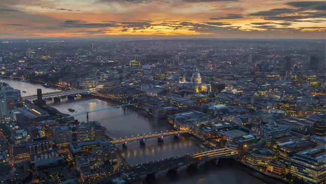 UK Government&rsquo;s AI Tool Raises Regulation Concerns